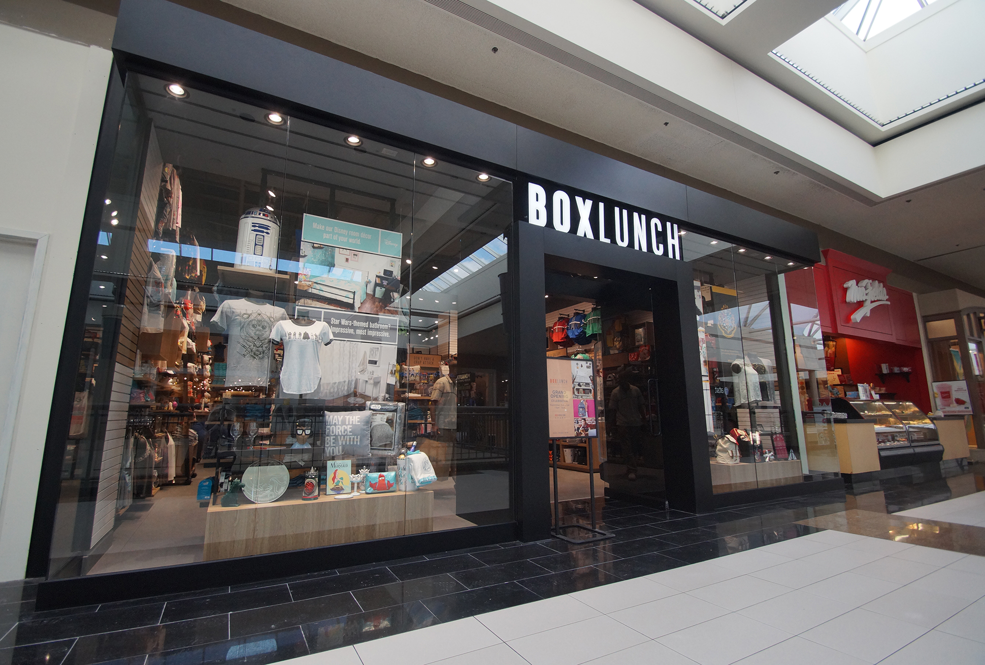 WG_BoxLunch_Store Front 2 (2)