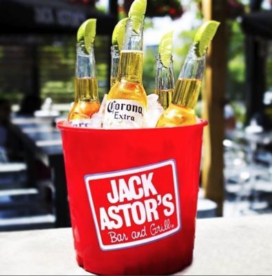 Cinco Jack astors 395x400