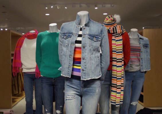 GAP Womens Apparel