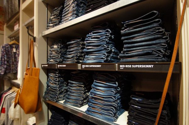 Lucky Brand Denim Wall 19